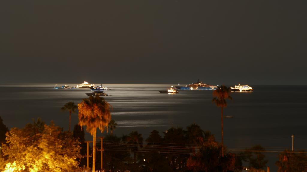 Bijou Plage Ζουάν λε Πιν Εξωτερικό φωτογραφία